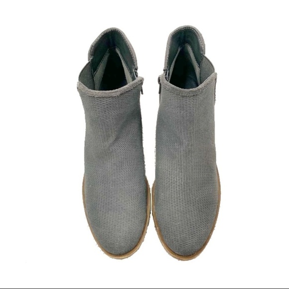 Kenzie The Gerona Leather Perforated Ankle Boots Size 7.5 - Picture 1 of 15